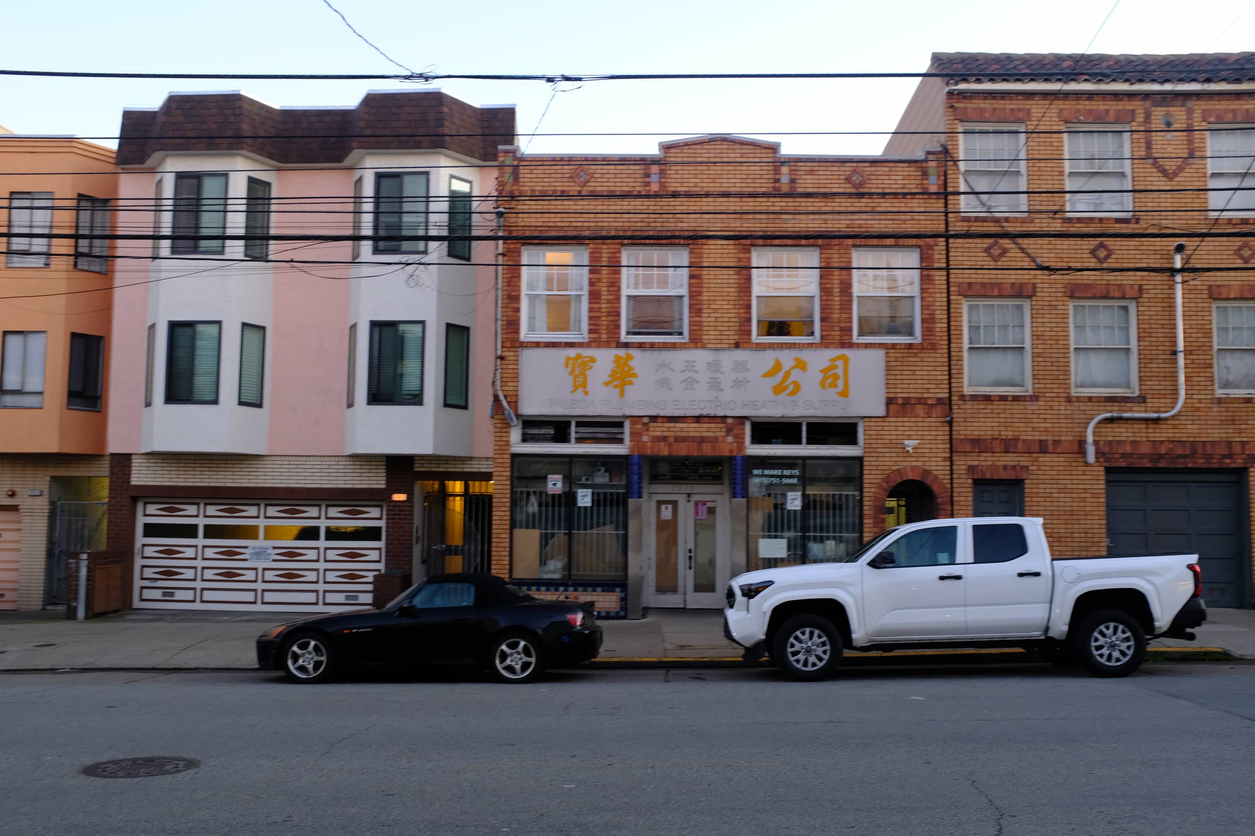 Northern lights over mountain peaks